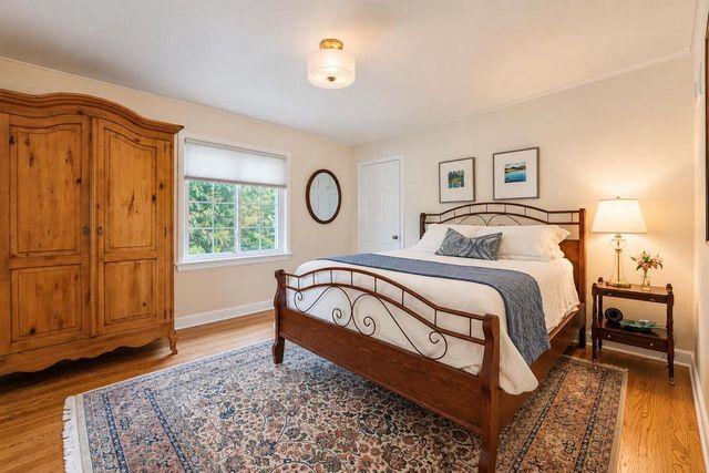 7822 W Wisconsin AVENUE, Wauwatosa, WI 53213