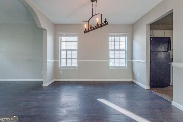 2931 Two Lake Circle, Atlanta, GA 30349