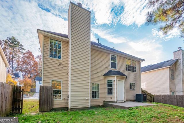 2931 Two Lake Circle, Atlanta, GA 30349