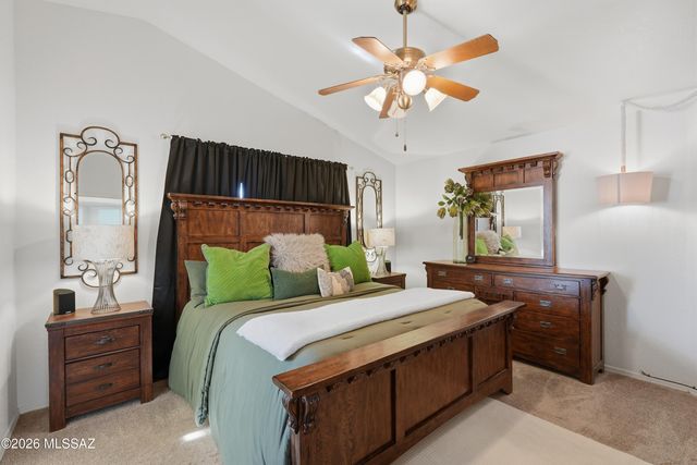 6734 W Nueva Vista Drive, Tucson, AZ 85743