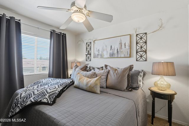 6734 W Nueva Vista Drive, Tucson, AZ 85743