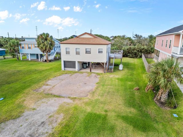 3811 Las Palmas Street, Galveston, TX 77554