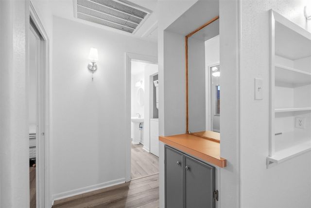 3811 Las Palmas Street, Galveston, TX 77554