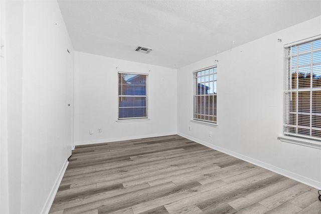 3811 Las Palmas Street, Galveston, TX 77554