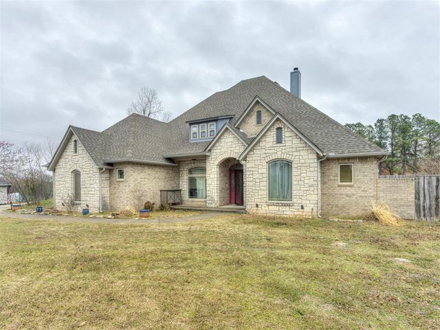 600 N Henney Road, Choctaw, OK 73020