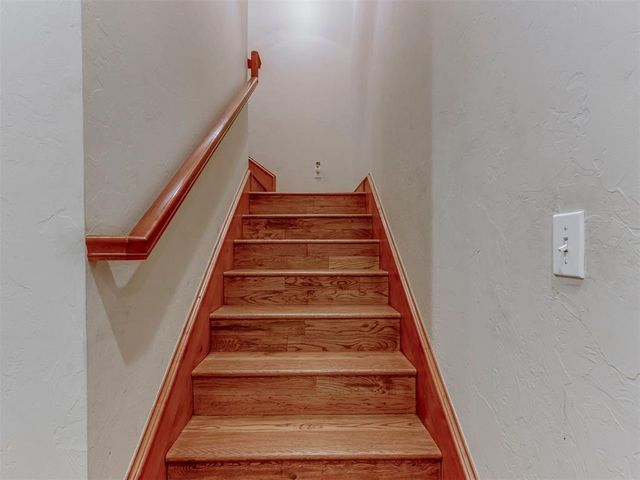 600 N Henney Road, Choctaw, OK 73020