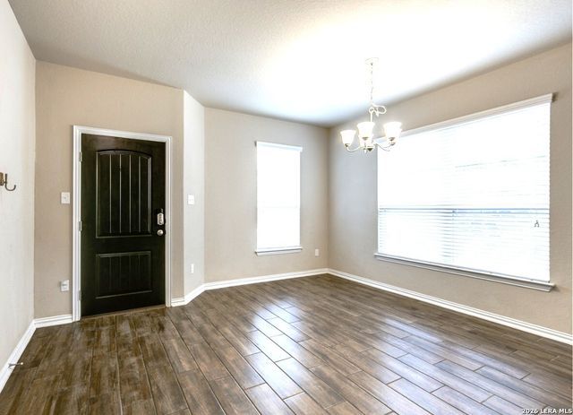 7931 HEADWATERS TRL, San Antonio, TX 78254