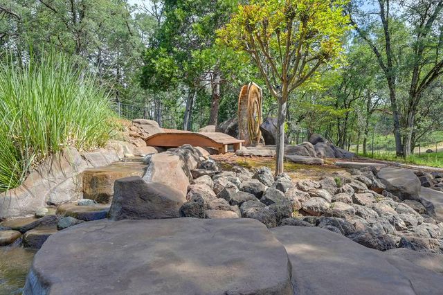 18939 Moonlight Ct, Meadow Vista, CA 95722