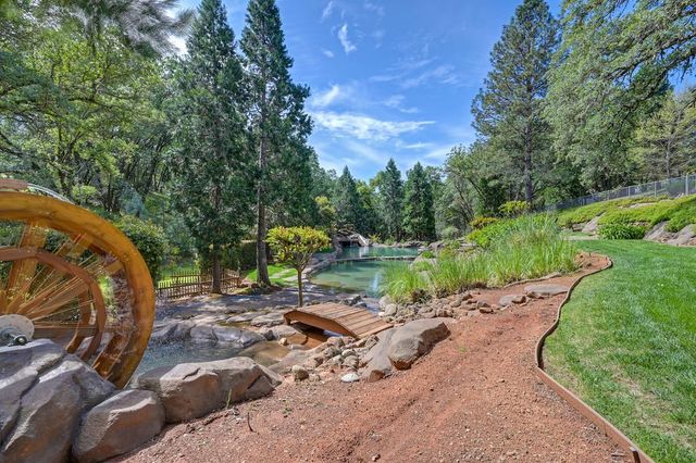 18939 Moonlight Ct, Meadow Vista, CA 95722