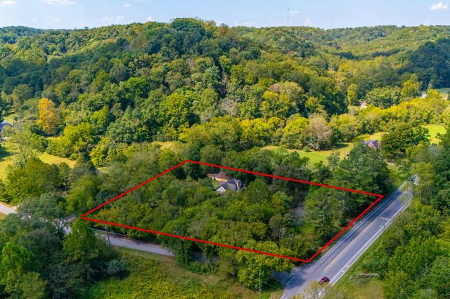 5111 Clarksville Hwy, Whites Creek, TN 37189