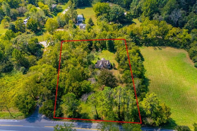 5111 Clarksville Hwy, Whites Creek, TN 37189