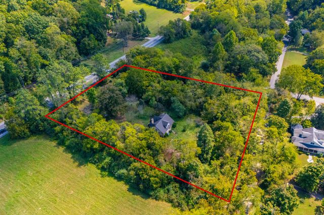 5111 Clarksville Hwy, Whites Creek, TN 37189