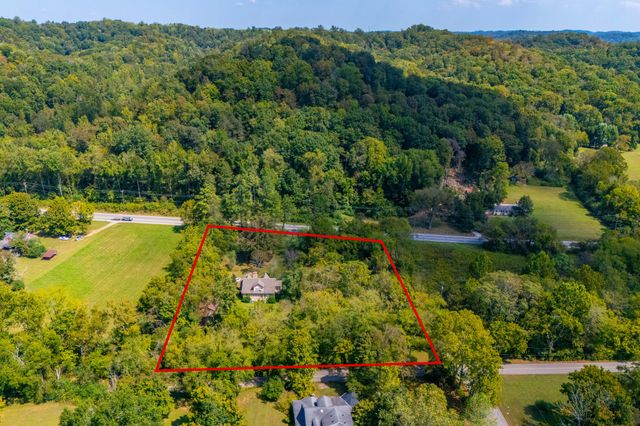 5111 Clarksville Hwy, Whites Creek, TN 37189