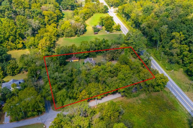 5111 Clarksville Hwy, Whites Creek, TN 37189