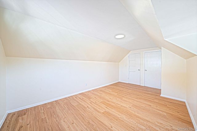 1025 N Greene Avenue, Lindenhurst, NY 11757