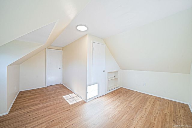1025 N Greene Avenue, Lindenhurst, NY 11757