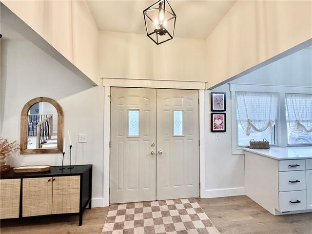 619 Katy Drive, Maryville, MO 64468