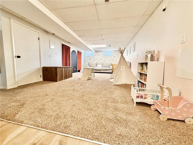 619 Katy Drive, Maryville, MO 64468