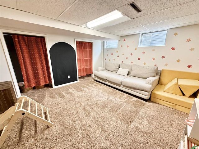 619 Katy Drive, Maryville, MO 64468