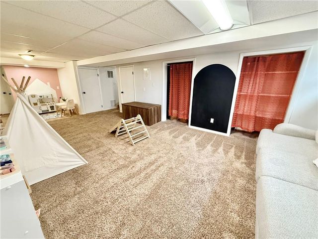 619 Katy Drive, Maryville, MO 64468