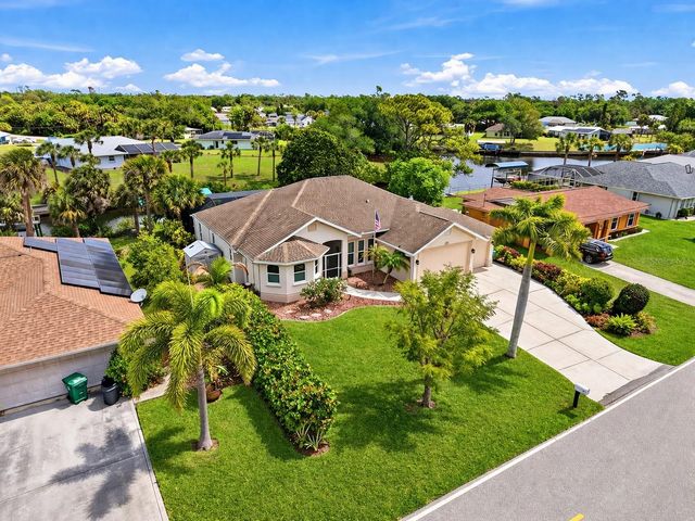 2462 AUBURN BOULEVARD S, Port Charlotte, FL 33948