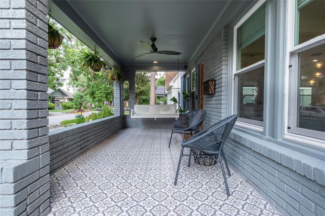 927 Highland Street, Houston, TX 77009