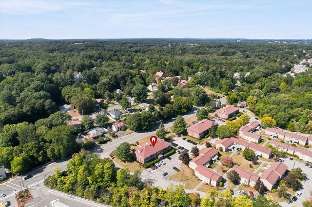 237 N Main St 5, Andover, MA 01810