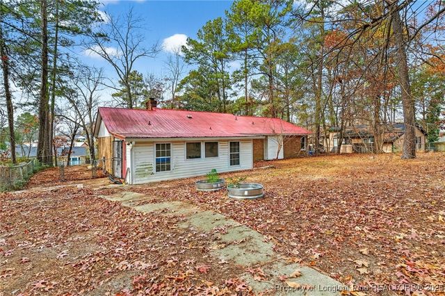 1607 Hickory Ridge Court, Fayetteville, NC 28304