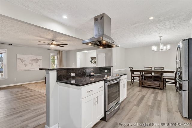 1607 Hickory Ridge Court, Fayetteville, NC 28304