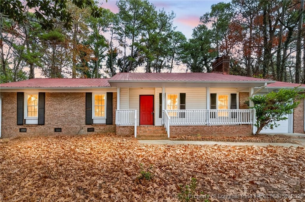 1607 Hickory Ridge Court, Fayetteville, NC 28304