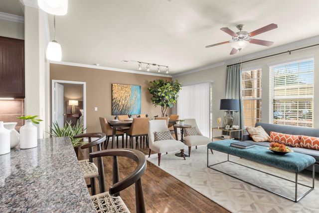 30000 Fm 2978 D1, Magnolia, TX 77354