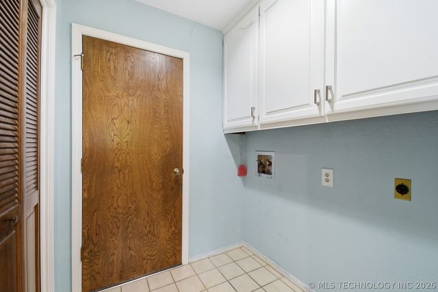 1963 W 65th Street, Tulsa, OK 74132