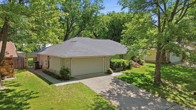 1963 W 65th Street, Tulsa, OK 74132