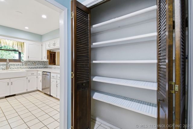1963 W 65th Street, Tulsa, OK 74132