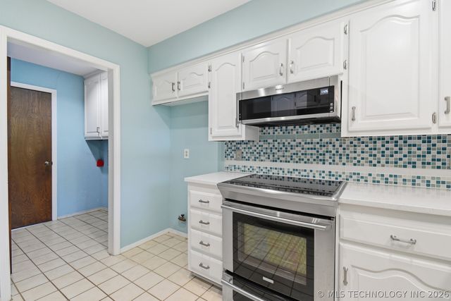 1963 W 65th Street, Tulsa, OK 74132