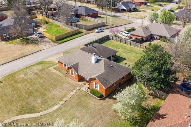 1701 Broken Hill Drive, Van Buren, AR 72956