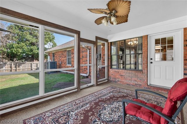 1701 Broken Hill Drive, Van Buren, AR 72956