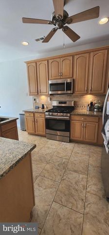 349 HUNTINGTON DR, Delran, NJ 08075