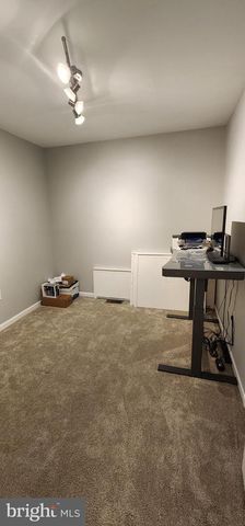 349 HUNTINGTON DR, Delran, NJ 08075