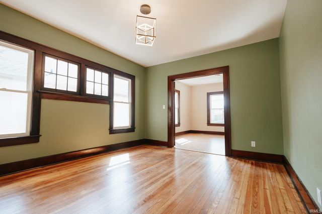 1042 Bellemeade Avenue, Evansville, IN 47714