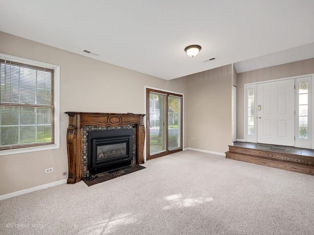2S751 Grove Lane, Warrenville, IL 60555