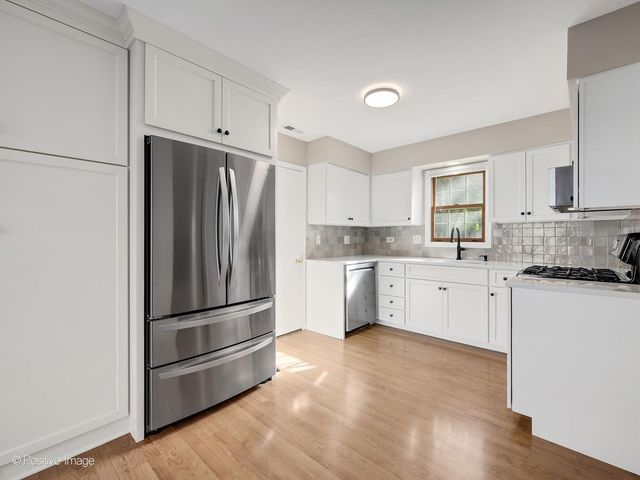 2S751 Grove Lane, Warrenville, IL 60555
