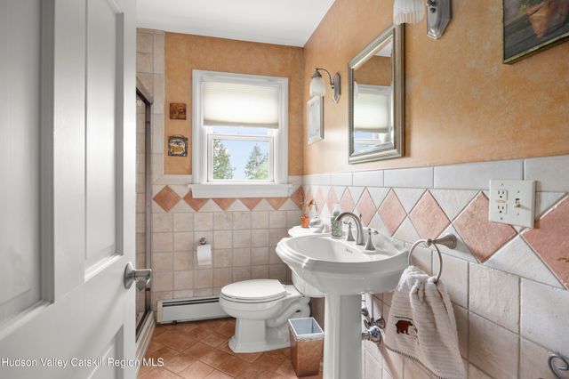 2727 County Route 8, Elizaville, NY 12523