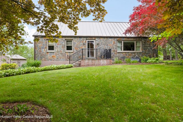 2727 County Route 8, Elizaville, NY 12523