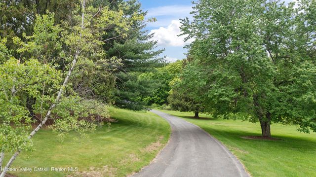 2727 County Route 8, Elizaville, NY 12523