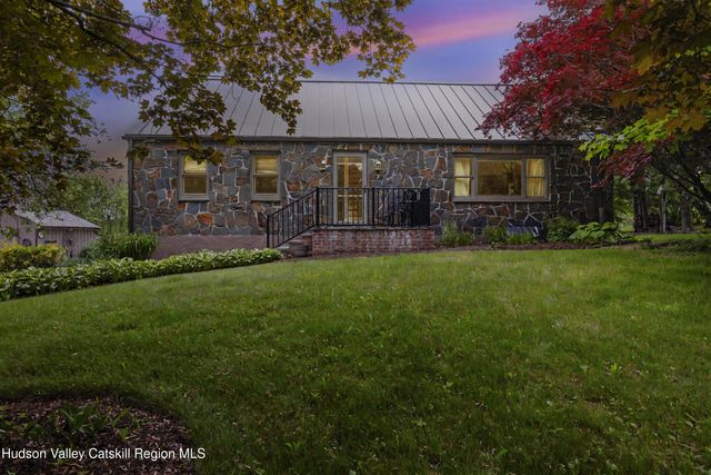 2727 County Route 8, Elizaville, NY 12523