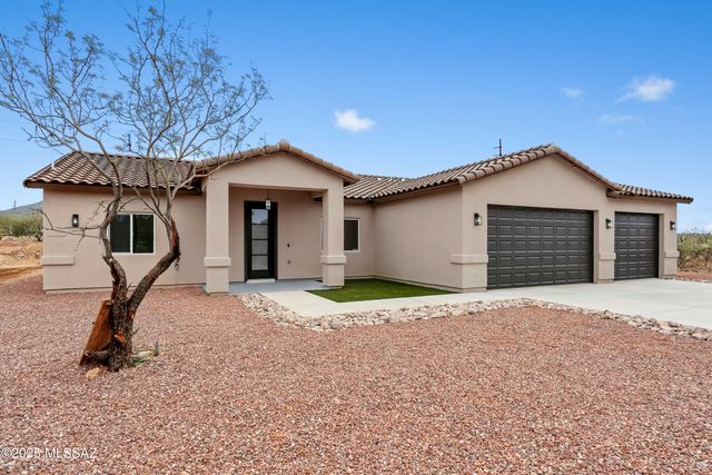 1729 Faro Court, Rio Rico, AZ 85648