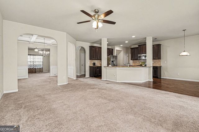 793 Kaitlyn Drive, Loganville, GA 30052