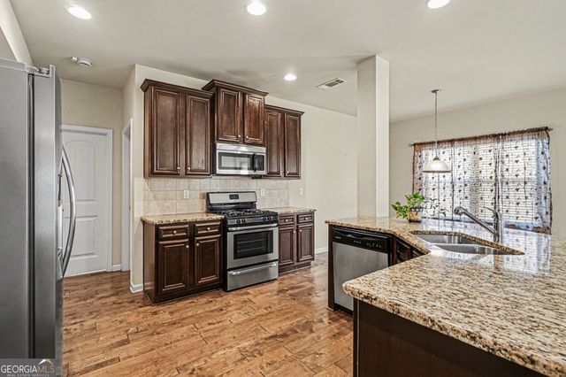 793 Kaitlyn Drive, Loganville, GA 30052