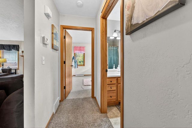 1900 WHITE WOLF LANE, Kaukauna, WI 54130